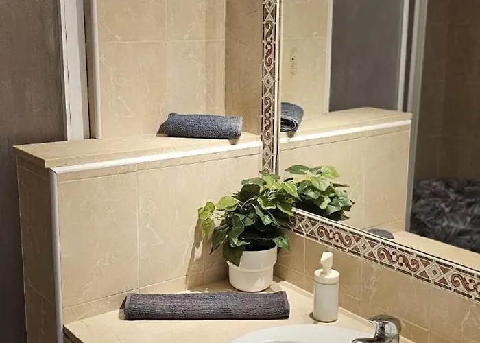 Sunshine Apartment *